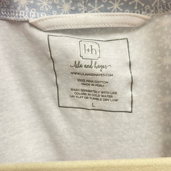 Lila & Hayes Blue and White Robe - Picture 12 of 12